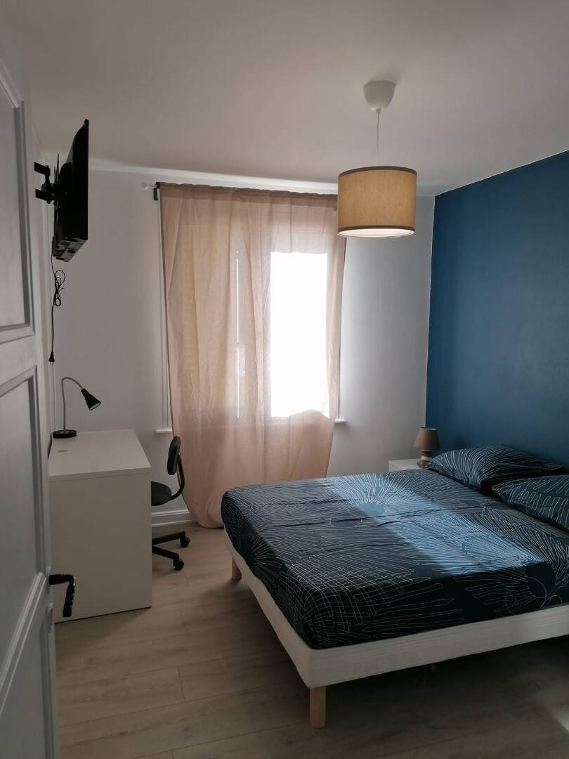  Room 1  -  53m² Private room in a flatshare for 3 people  - Gallery -  2