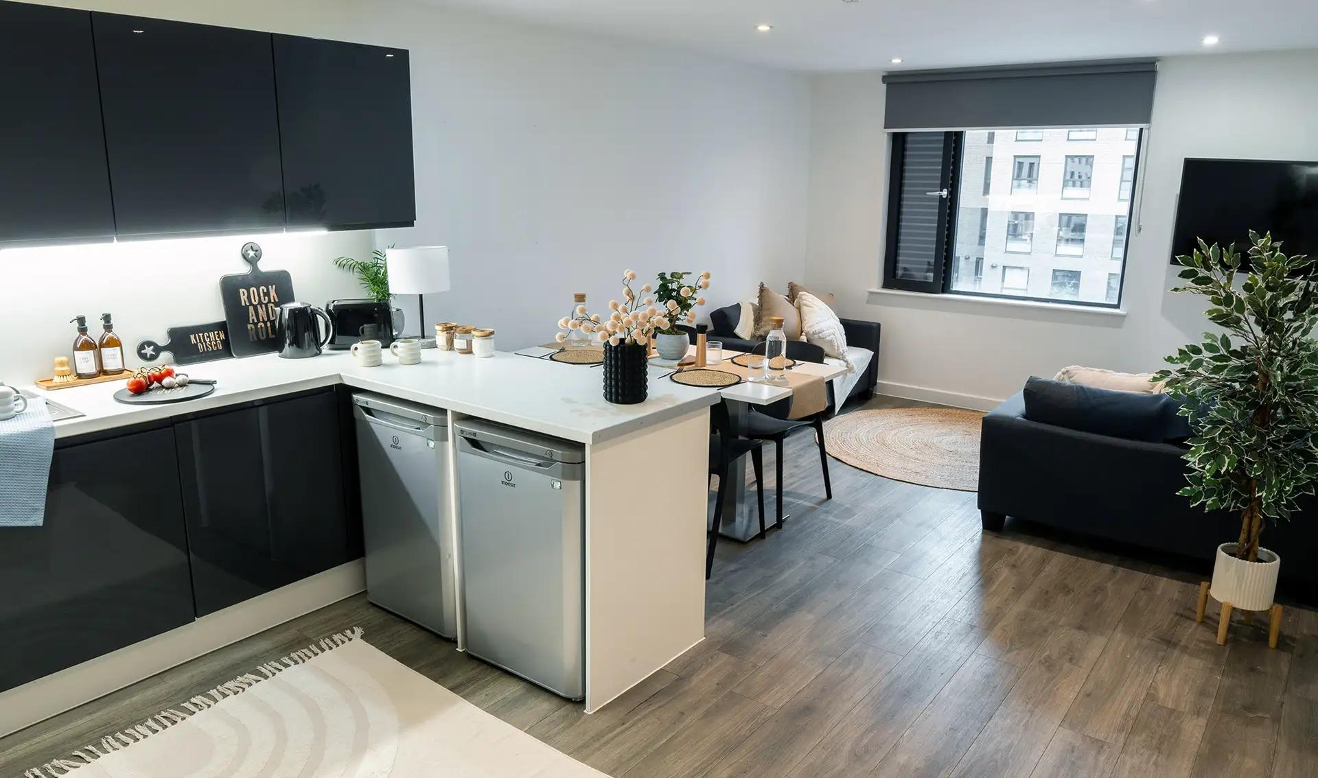 Club Ensuite - Palamon Court - Gallery - 6