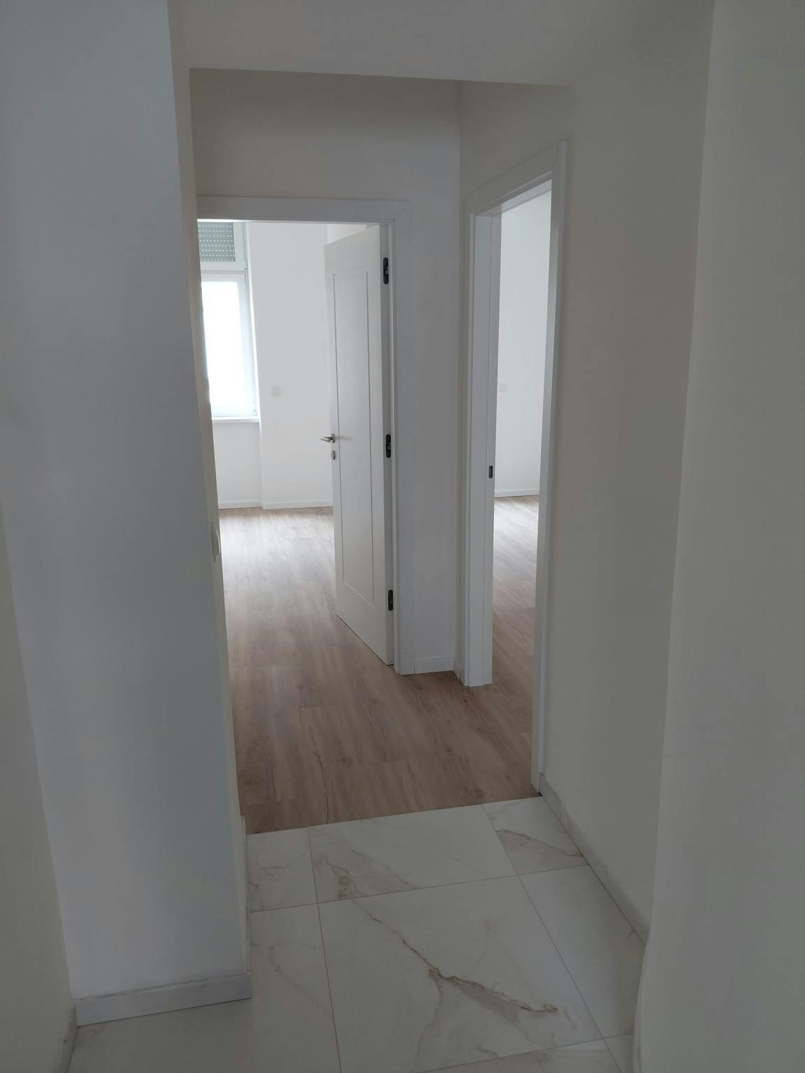 Entire Place - Senefeldergasse, Vienna - Gallery - 1