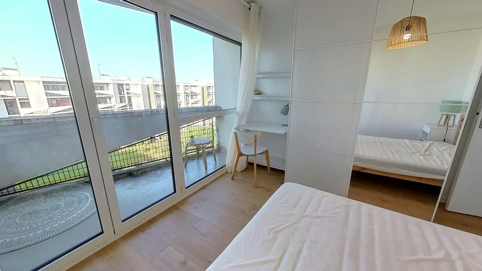 Private Room - Rue de Compostelle, Pessac - Gallery - 1