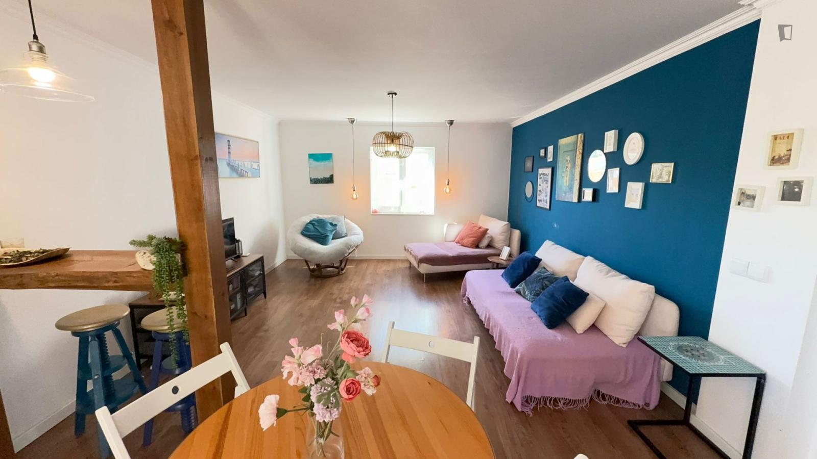 Thrilling 2 Bedroom Apartment Close To Praca Do Quebedo Train Station - Thrilling 2 Bedroom Apartment close to Praca do Quebedo Train Station - Gallery - 1