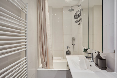 Delos - 1-bedroom apartment in Épinettes - Gallery - 31