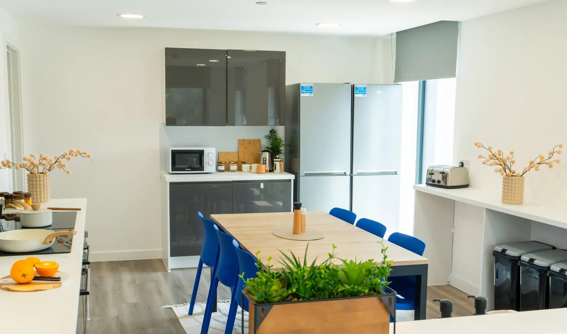 Club Ensuite - Rhodaus Court - Gallery - 4