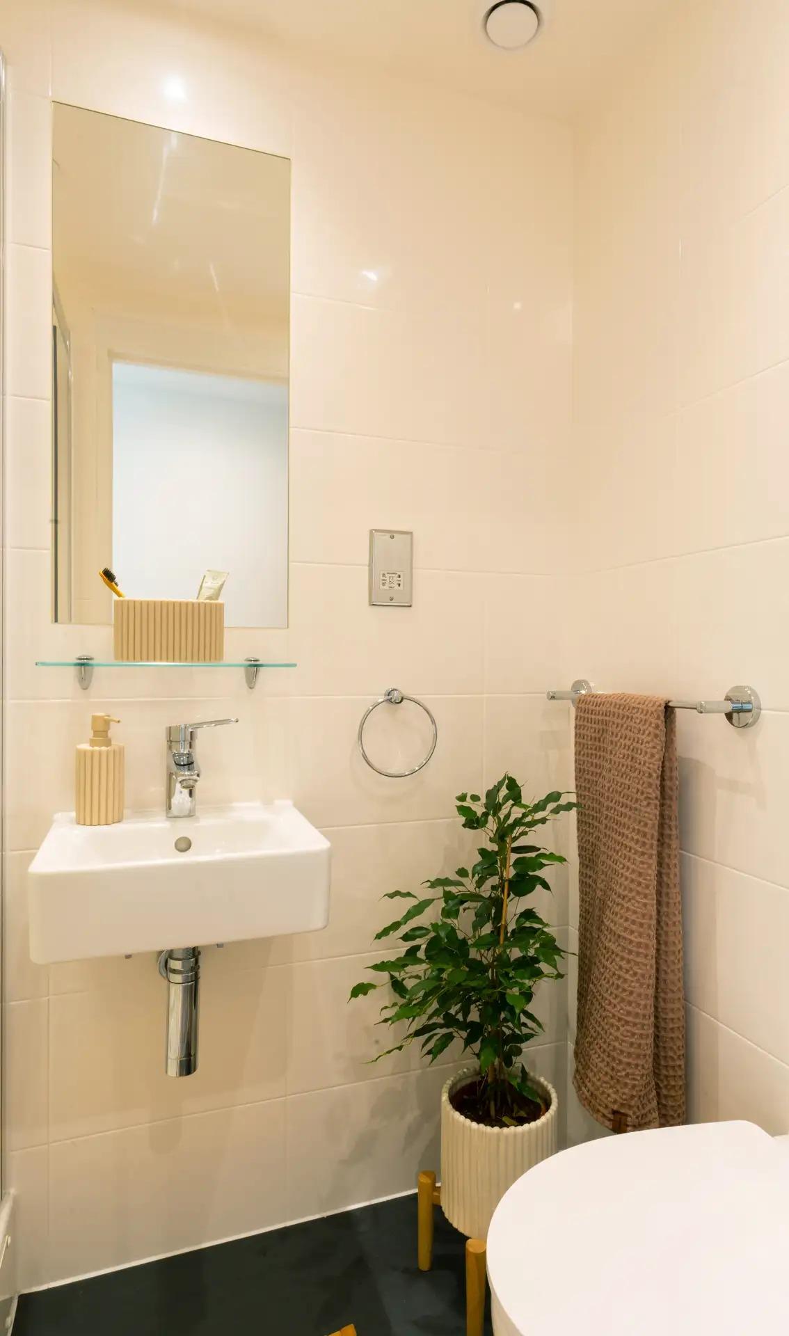 Club En-Suite - 10