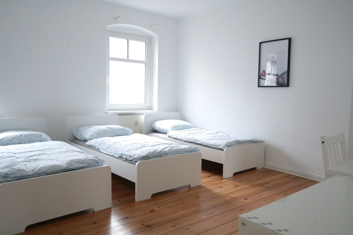 Shared Apartment 2 - 1