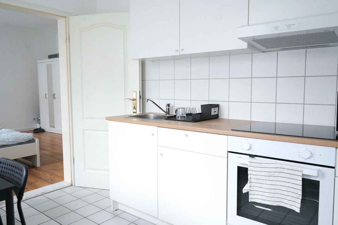Shared Apartment 2 - 3