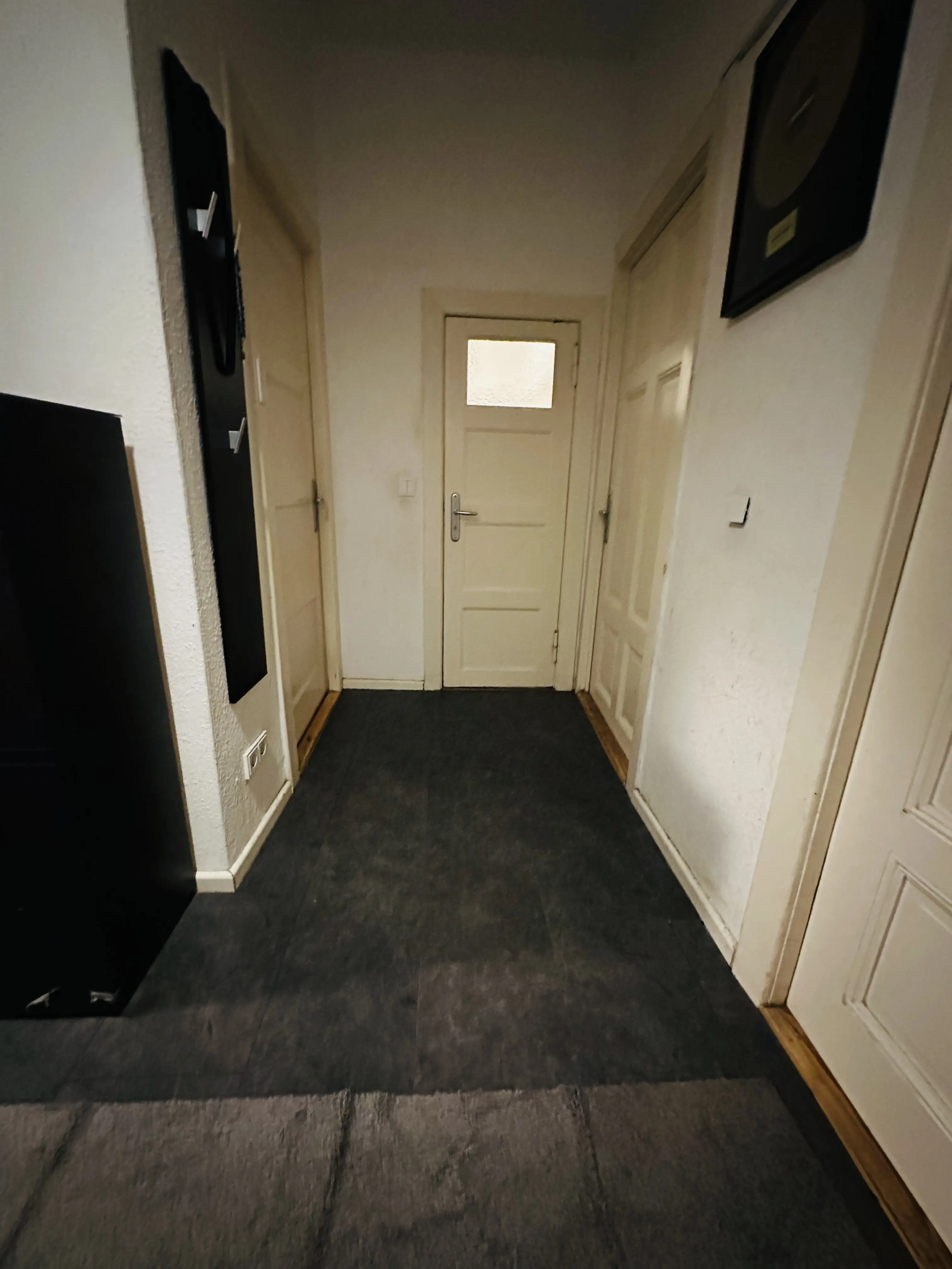 Shared Apartment - 2