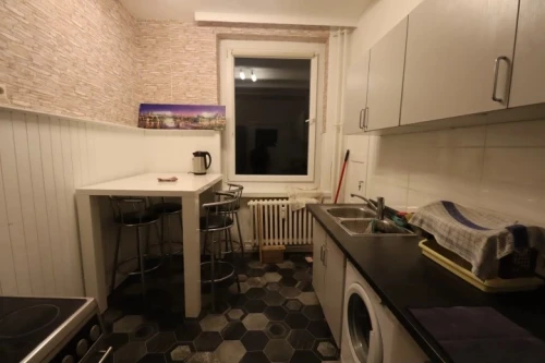 City Lights Apartment - Gallery - 7