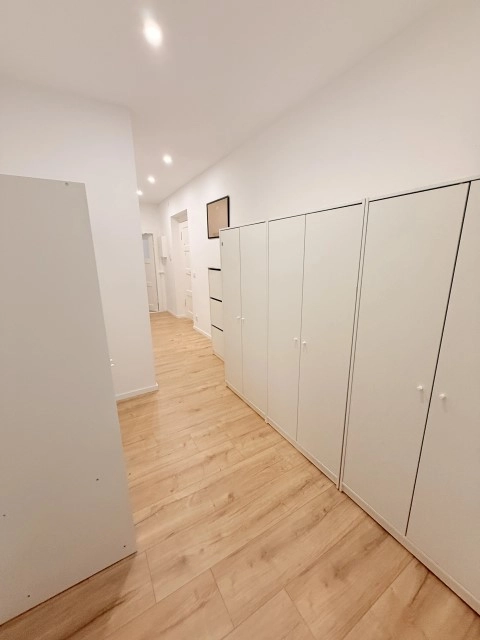  Double Room  -  UrbanEase  - Gallery -  7