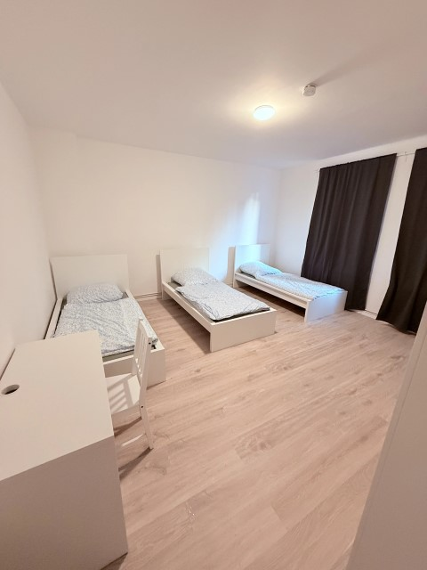  Triple Room  -  Glanzstraße new apartment  - Gallery -  9