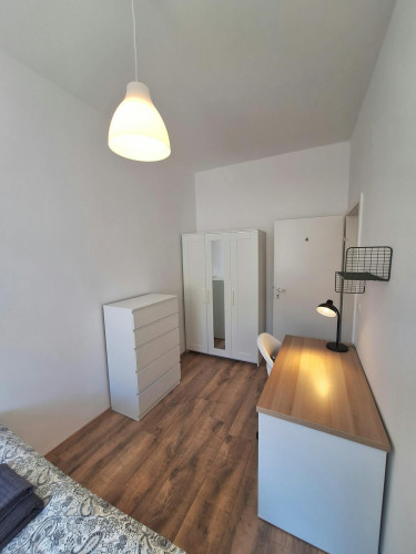 Klosterneuburger Straße, Vienna  - Gallery -  5