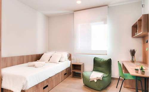 Comfy studio in well-linked L'Hospitalet de Llobregat - Gallery - 8