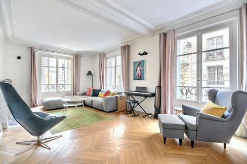 Rue Eugène Manuel, Paris