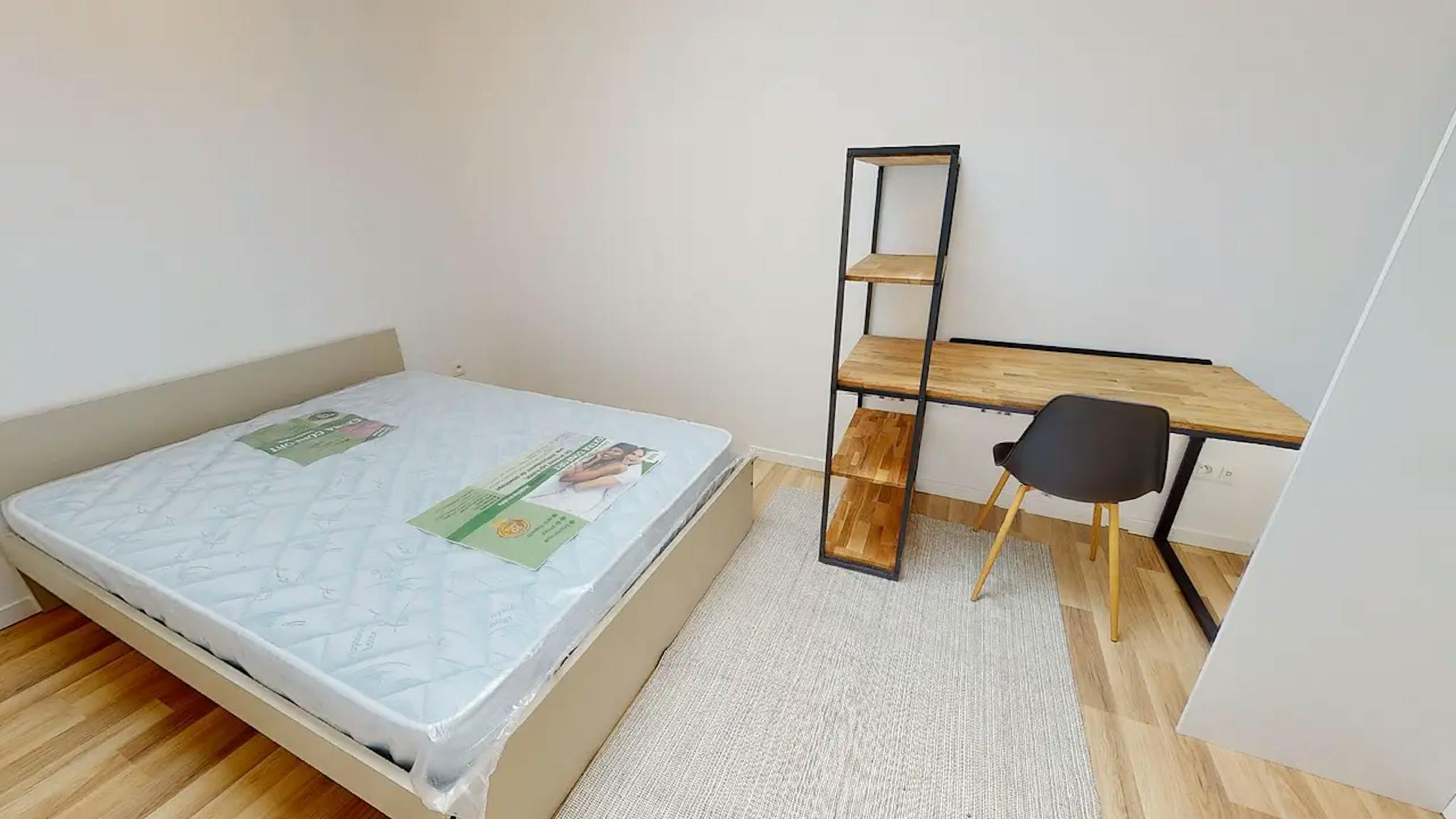 Private Room - 1