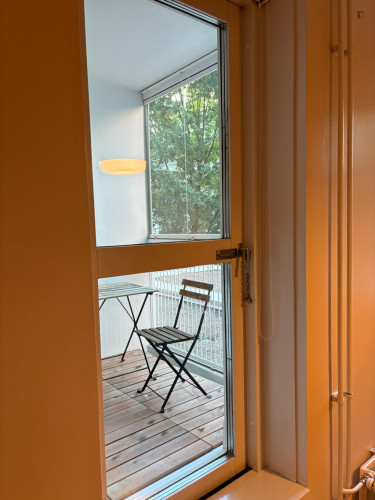 Bright Studio with a Balcony close to Hakaniemi Metro - Gallery - 7