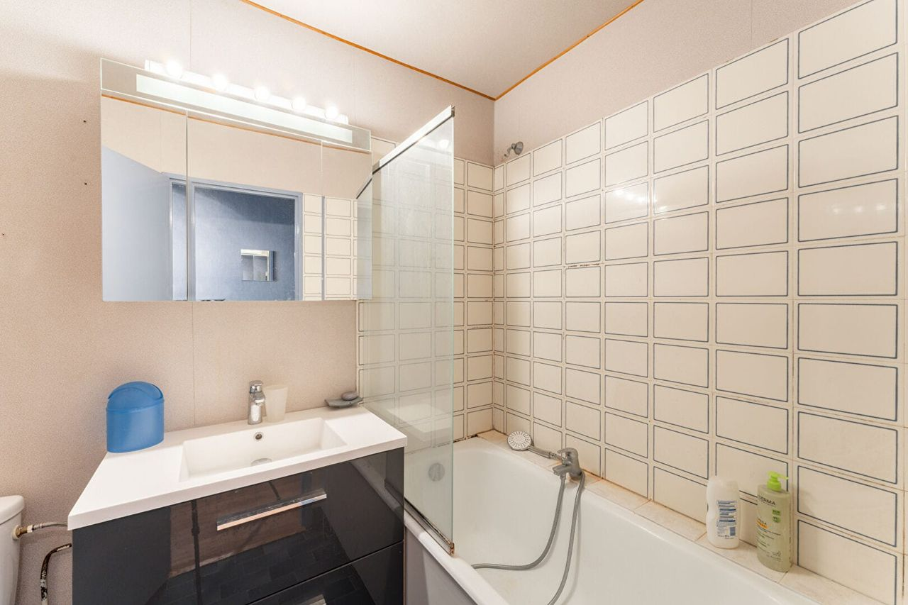 Studio Available With Great View - 5