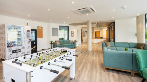 Currus Court - Gallery - 7