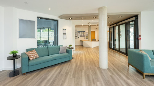 Currus Court - Gallery - 12