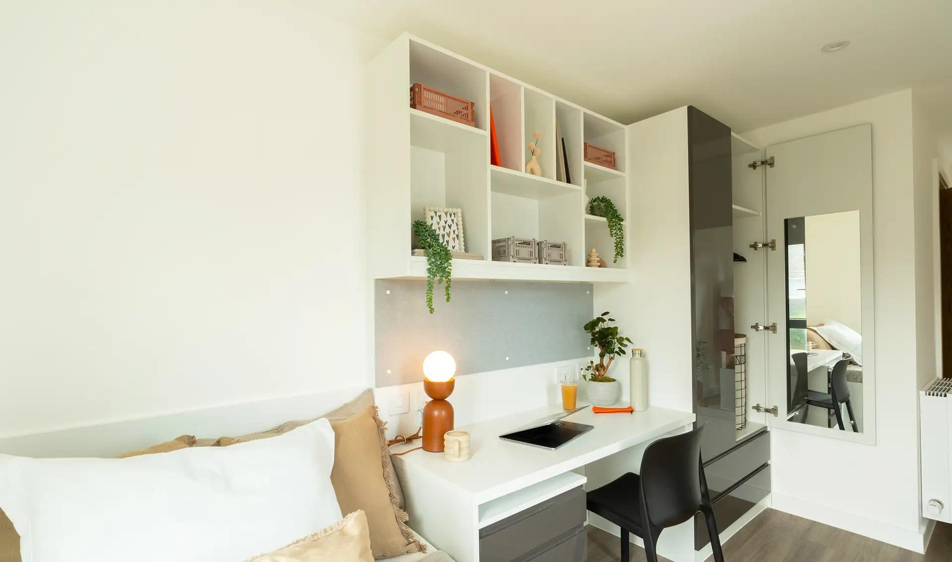Club En-Suite - 9
