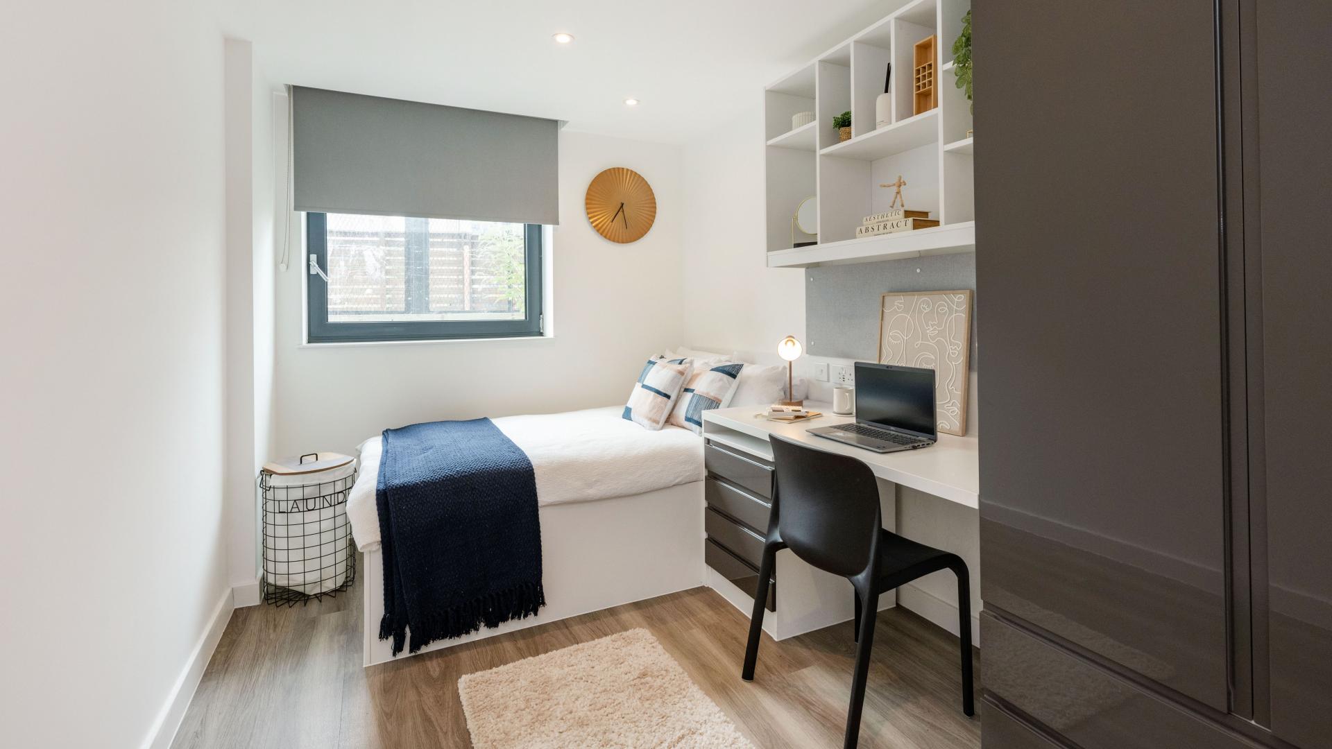 Club En-Suite - 5