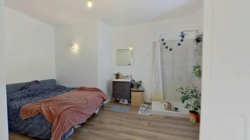 Rue Saunière, Valence
