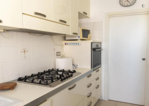 Single Bedroom in a Shared 3-Bedroom Apartment - Gallery - 6