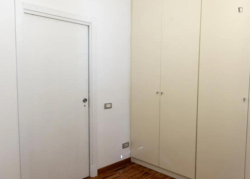 Single Bedroom in a Shared 3-Bedroom Apartment - Gallery - 3