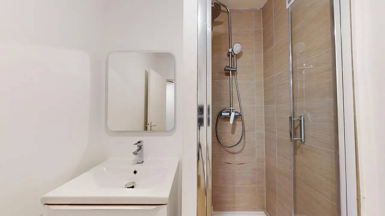  Room 2  -  83m² Private room in a flatshare for 5 people  - Gallery -  4