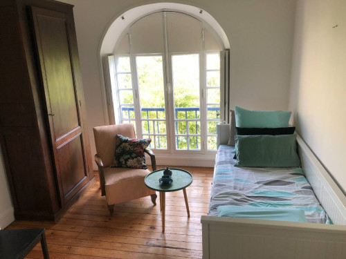 98m² Private room in a flatshare for 4 people