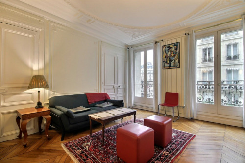 Rue Jean du Bellay, Paris