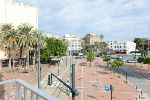 Carrer del Doctor Josep Juan Dómine, Valencia - Gallery - 7