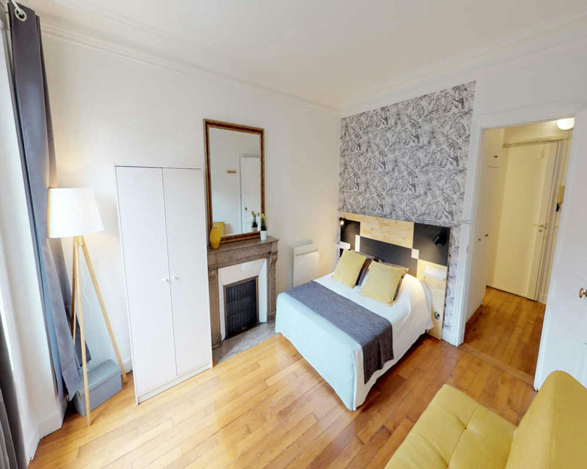  Private Room  -  Boulevard Saint-Marcel, Paris  - Gallery -  1