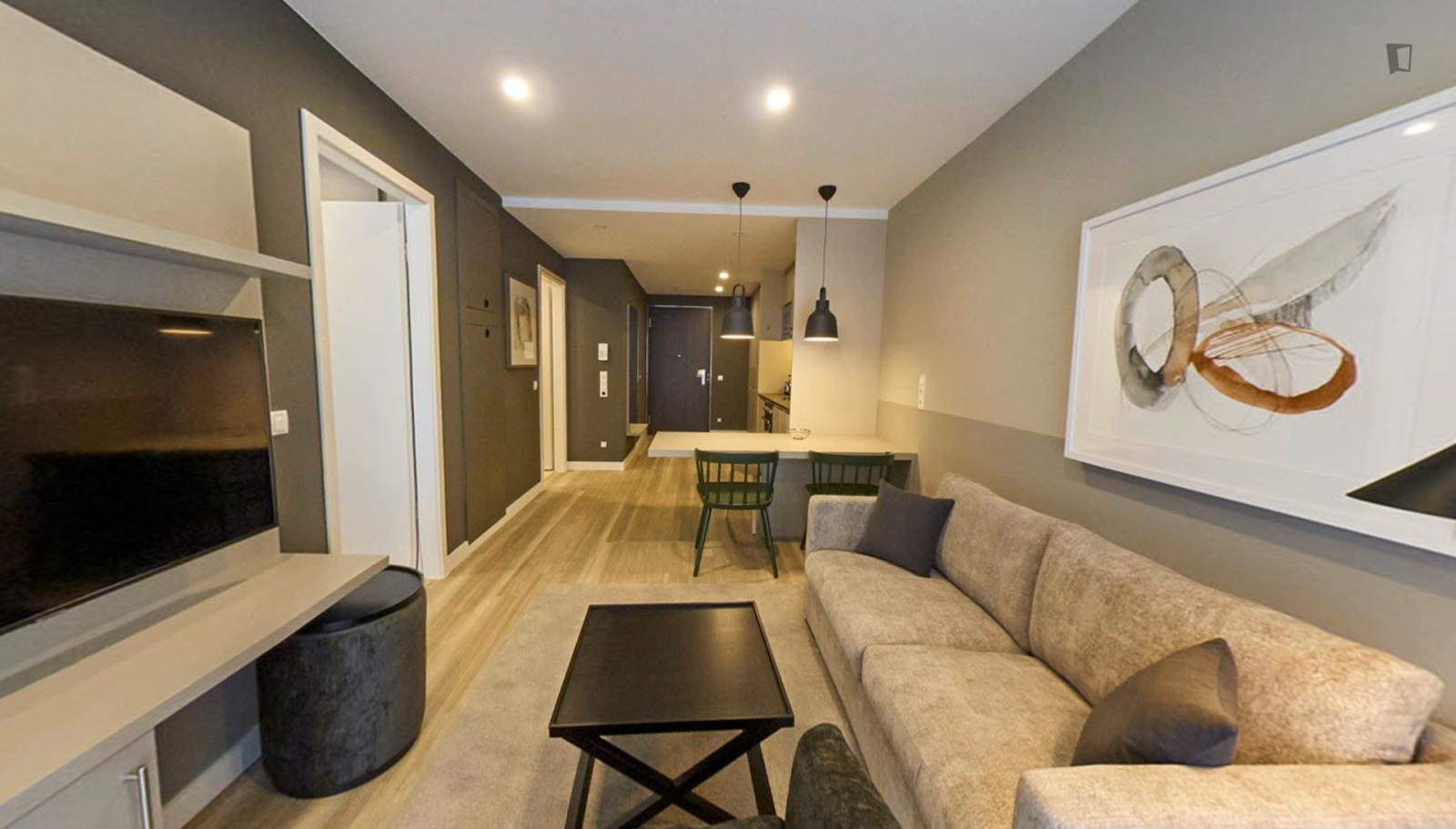 Appealing 1- Double Bedroom Apartment In Stuttgart - Appealing 1- double bedroom apartment in Stuttgart - Gallery - 1