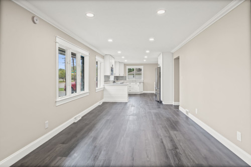 Stunning 4BR Designer Home Near Purdue w/ Finished Basement  - Gallery -  5