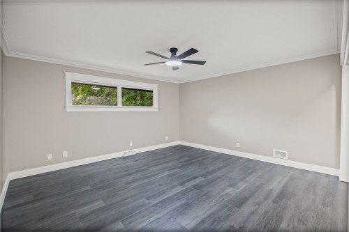 Lindberg Home - Gallery - 48