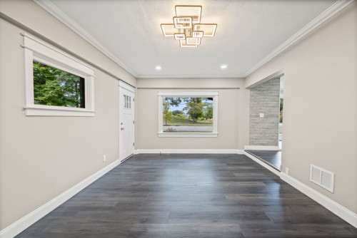 Lindberg Home - Gallery - 9