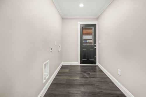 Lindberg Home - Gallery - 36
