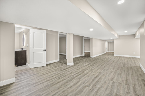 Lindberg Home - Gallery - 28