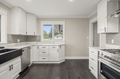 Lindberg Home - Gallery - 26