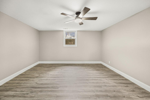 Lindberg Home - Gallery - 24