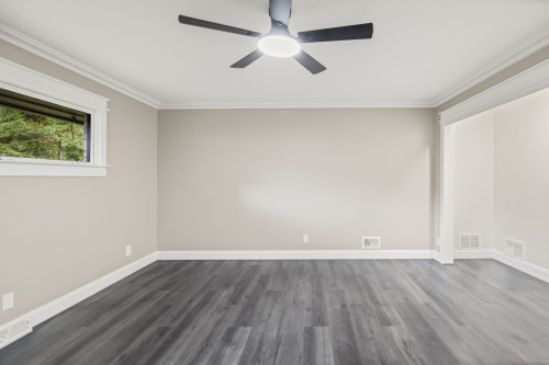 Lindberg Home - Gallery - 49