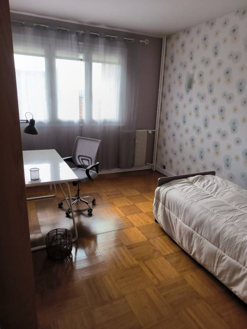Shared accommodation for 4 people, 110m² - Rooms