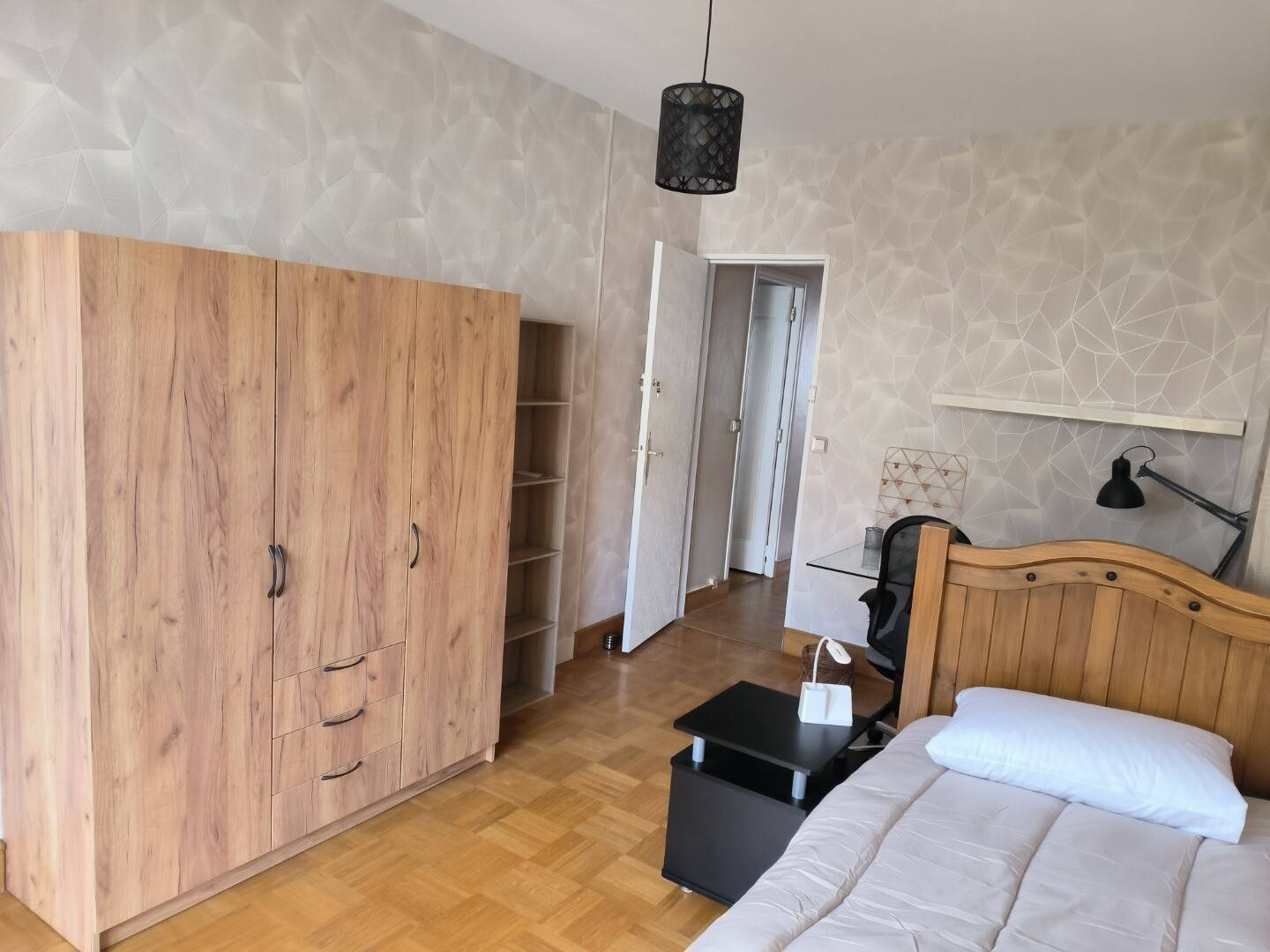 Room 1 - 6