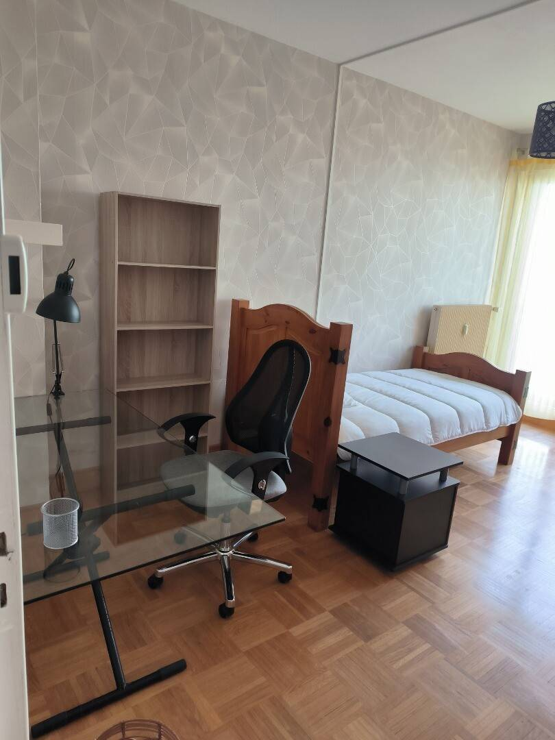 Room 1 - 4