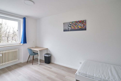 Kölner Landstr. - Room 3