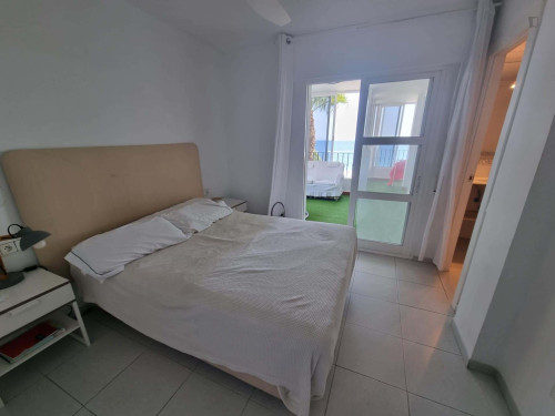 Apartment in Calle del Naranjo, Almería with 3 bedrooms - Gallery - 6