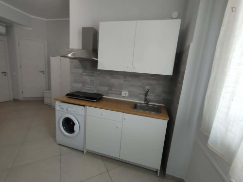 Apartment in Via Rosario Gregorio, Palermo for 25 m² - Gallery - 10