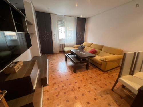 Spacious double bedroom in the heart of Burgos - Gallery - 17