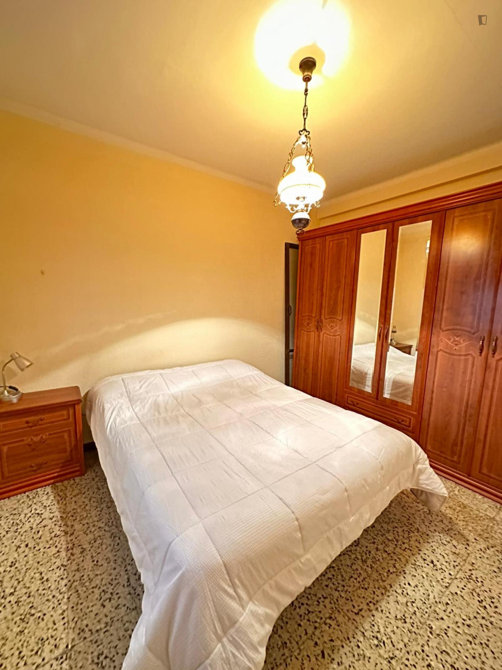 Pleasant Double Bedroom Near The Tarragona Train Station - Pleasant double bedroom near the Tarragona train station - Gallery - 1