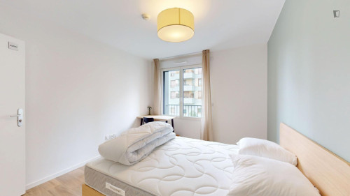 Cosy single bedroom in Asnières-sur-Seine